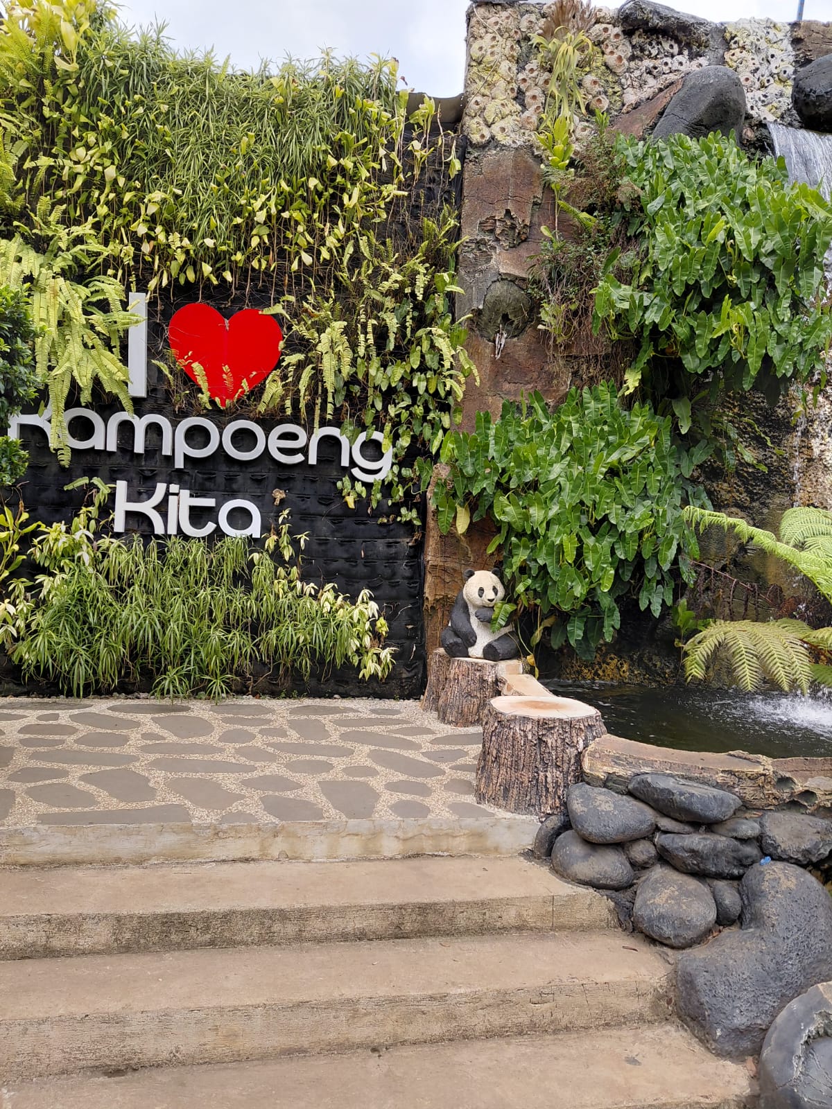 Wisata Kampoeng Kita di Bekasi, Spot Asyik Buat Ajak Keluarga